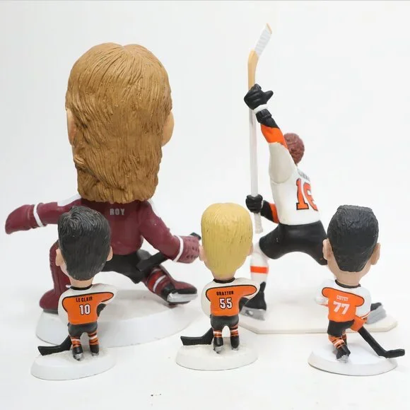 VINTAGE NHL Figurines Lot 5 | Patrick Roy, LeClair, Coffey, Gratton, Clarke 90s - Picture 2 of 6